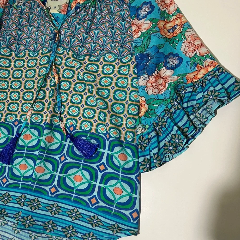 Lulalife Women's Blue Floral Top - Picture 2 of 9